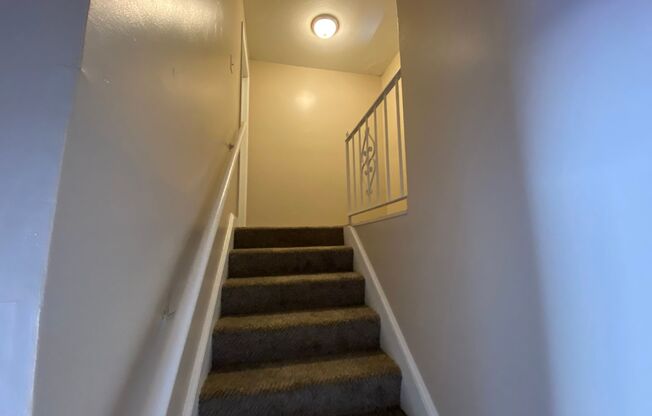 1 bed, 1 bath, 580 sqft, $1,090, Unit 4632-05