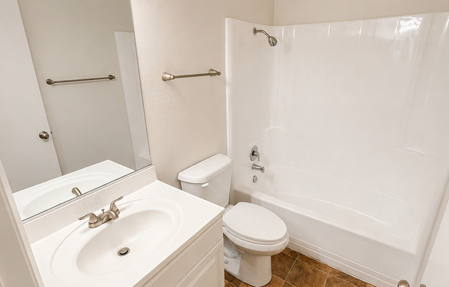 1 bed, 1 bath, 630 sqft, $2,035, Unit 22