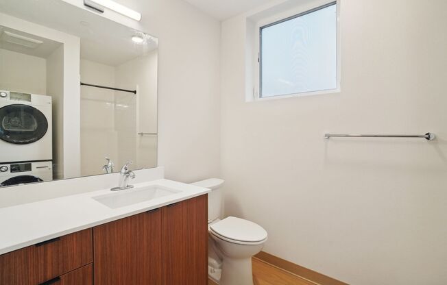 Studio, 1 bath, 252 sqft, $1,217, Unit 306