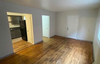 2553 S 44th St. (6 Unit)