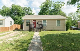 217 ELMO AVE