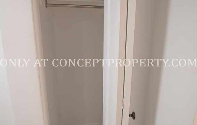 1 bed, 1 bath, 570 sqft, $1,349, Unit 07