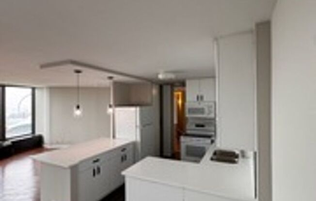 2 beds, 2 baths, $4,695, Unit # 1407 1408