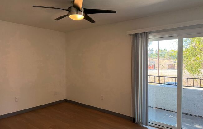 2 beds, 1 bath, 920 sqft, $2,945, Unit A062