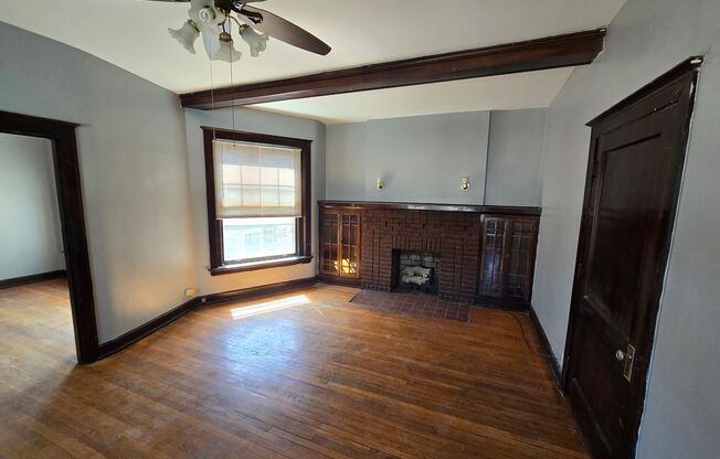 1 bed, 1 bath, 900 sqft, $950, Unit #27