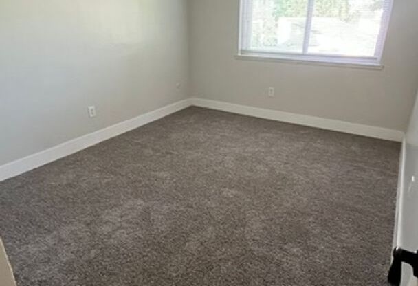2 beds, 1 bath, 980 sqft, $1,545, Unit 351
