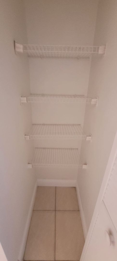 *** Beautiful 3 Bedroom 1.5 Bathroom Town Home in Heatherton Village ***