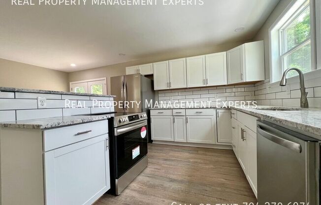 287 YOUNG AVE SW