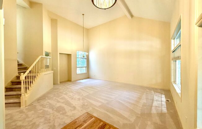 Lovely, Quiet 3 bedroom Single Family