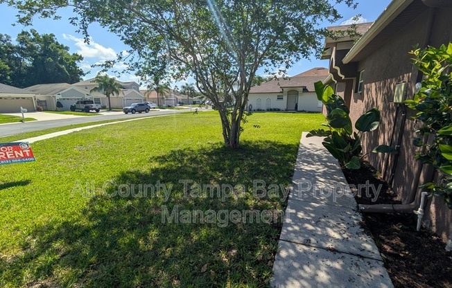 25820 CRIPPEN DR