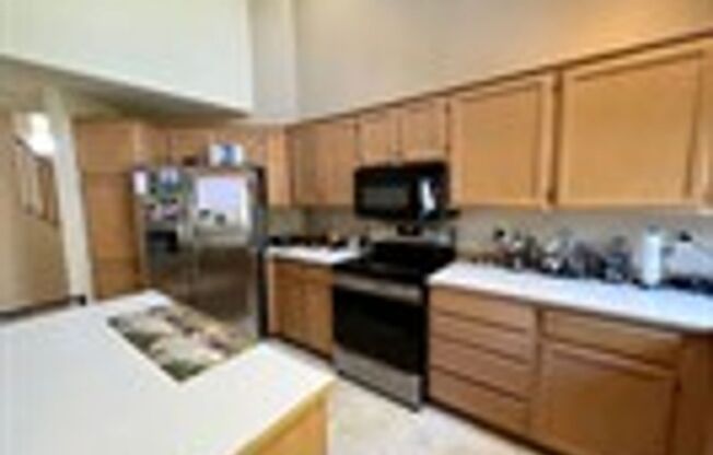 3Bd/2.5Ba Kent House
