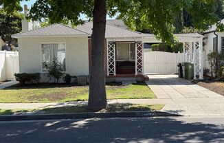 Charming 3 bedroom, 2 bathroom Traditional home in the highly desirable Rancho Park / West Los Angeles neighborhood