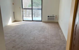 4 Cedar St