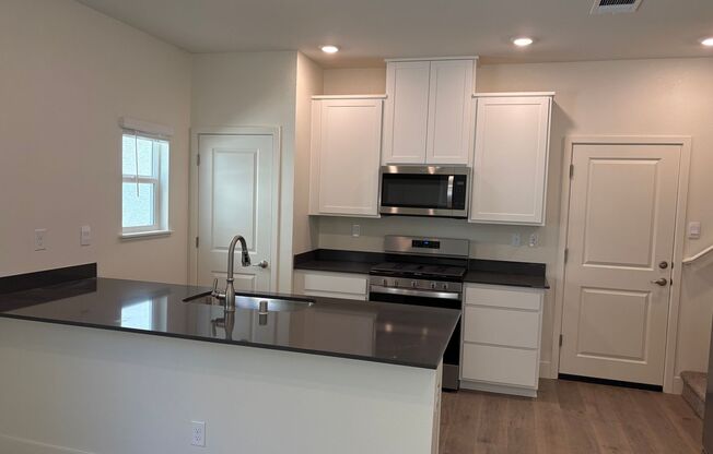 Brand New DR Horton Home in NW Reno!
