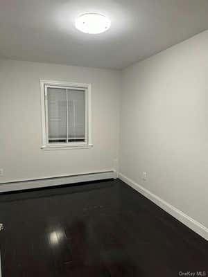 2 beds, 1 bath, 775 sqft, $2,900