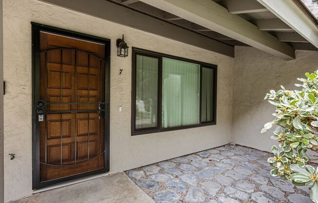 5661 Lake Park Way Unit