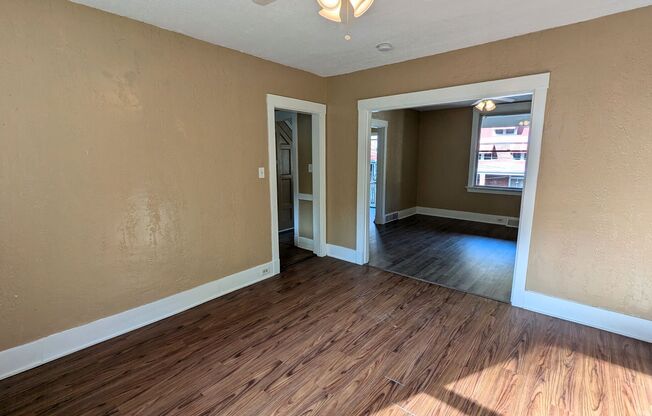 2 beds, 1 bath, $1,025