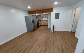 391 E FENTON AVE