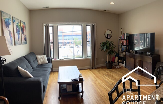 2 beds, 1 bath, 1,000 sqft, $2,550