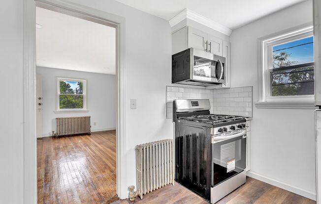 401 Sanford Ave