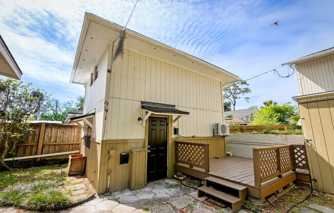 Charming Detached Unit Near Downtown Jacksonville – 1514-1 McDuff Ave