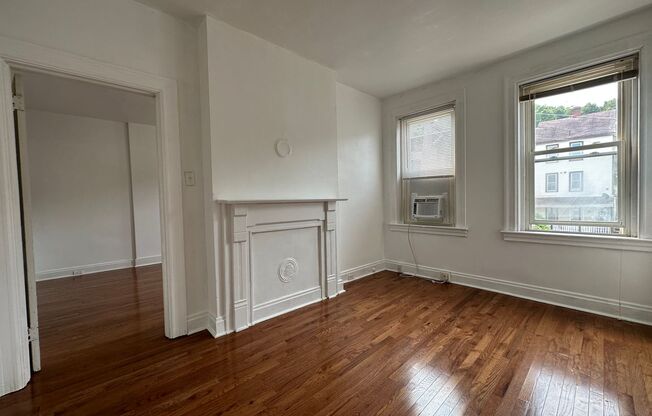 1 bed, 1 bath, 550 sqft, $1,149, Unit 3219 Brereton St. #4