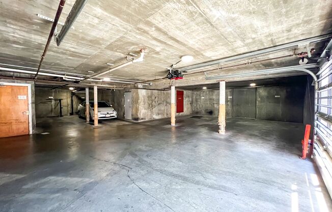 3 beds, 2 baths, 1,390 sqft, $3,095, Unit 401
