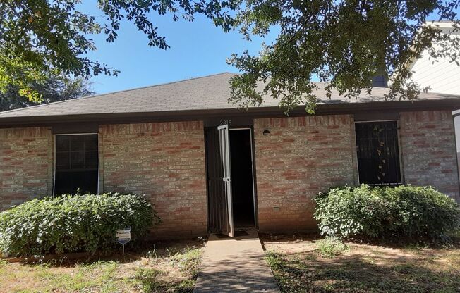 An unbeatable location that offers both convenience and luxury.