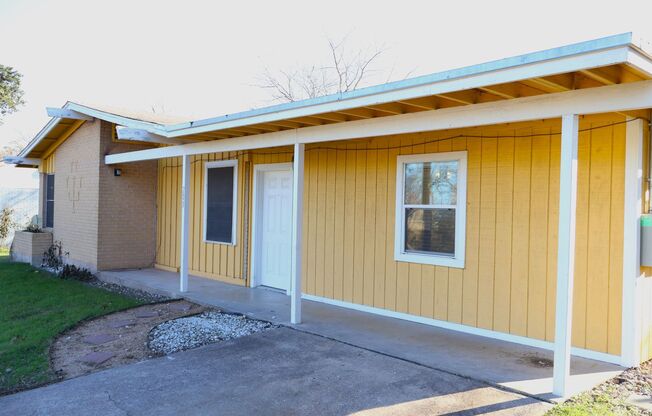 Remodeled Austin home with Amazing Location!