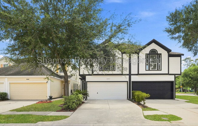 16551 PENTONSHIRE LN