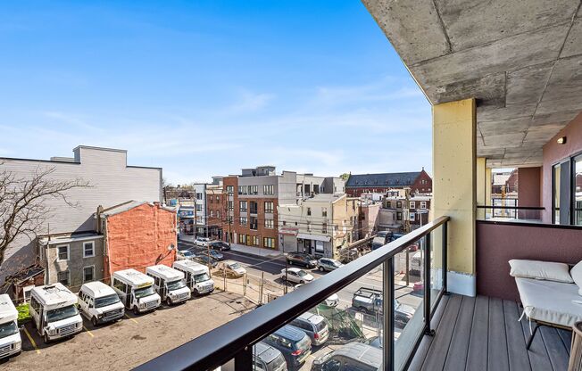 Studio, 1 bath, 398 sqft, $1,150, Unit 203