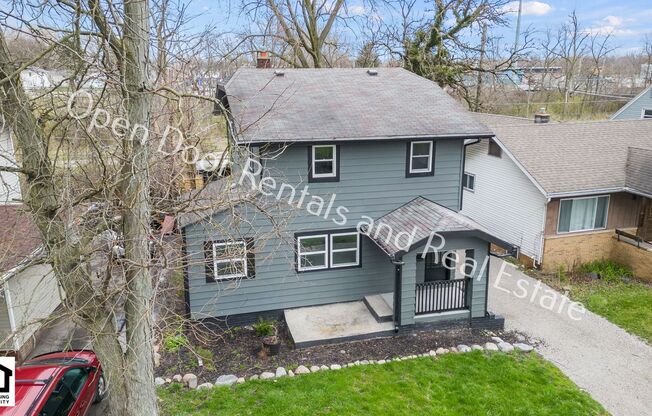2144 Edgehill Ave