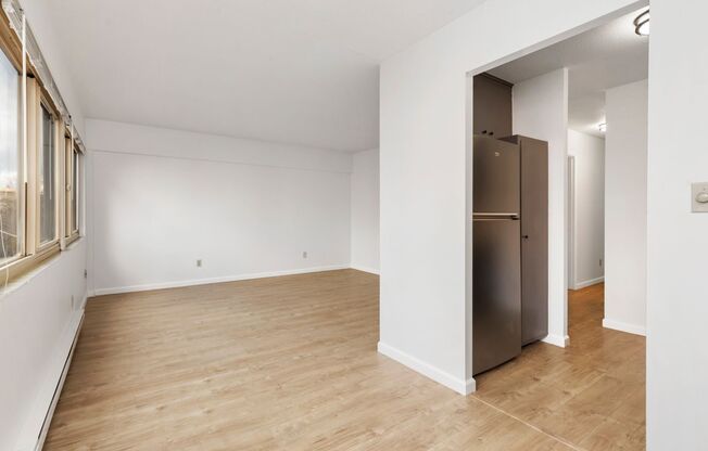 1 bed, 1 bath, 607 sqft, $1,850, Unit 801