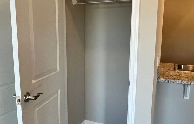 1 bed, 1 bath, 775 sqft, $1,050, Unit C204