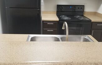 2 beds, 1 bath, 700 sqft, $1,289, Unit 235