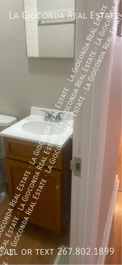 714 S. 19th St #2