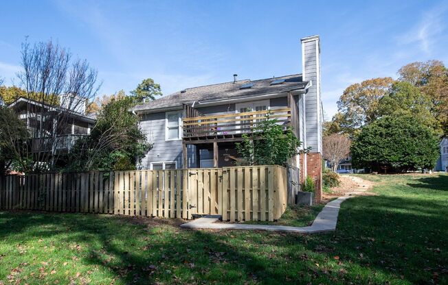 6220 FOUNTAINHEAD DR