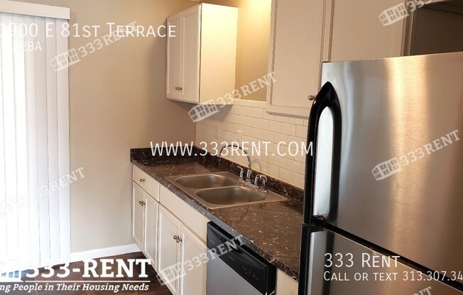 10900 E 81 TERRACE