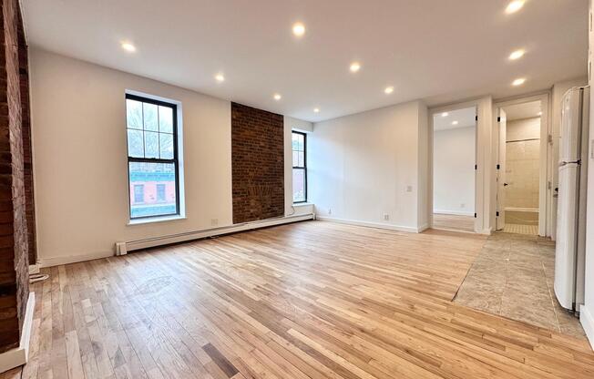 444 9 ST