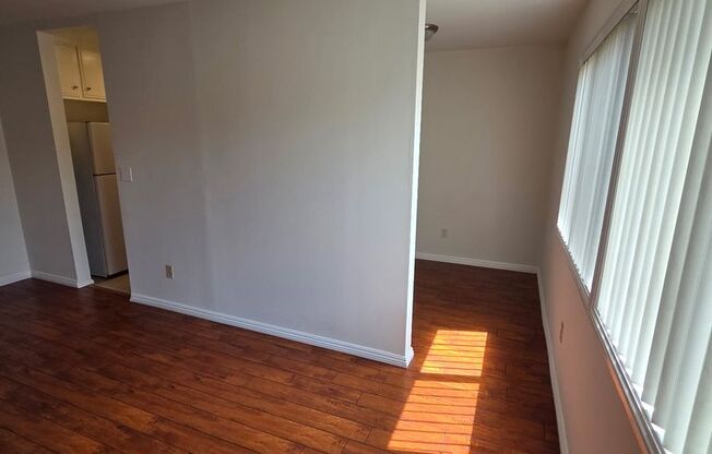 423 S. Holt Ave. (PREFERRED VENDORS)