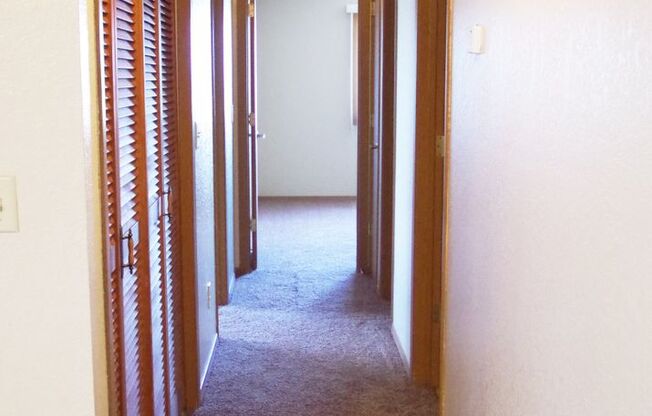 2 beds, 2 baths, 1,314 sqft, $1,545, Unit 1800-355