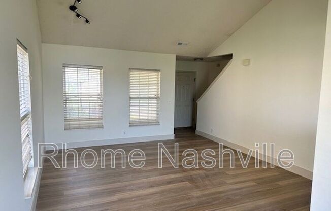 1108 PAWNEE TRL