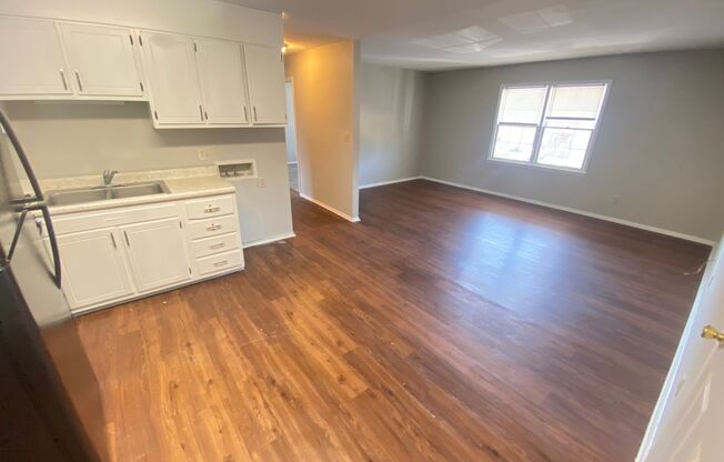 2bed/1ba Apt off S Main Kannapolis close to Downtown Kannapolis & Hwy 73