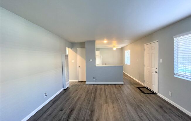 2 beds, 1 bath, 747 sqft, $1,495, Unit 443-106