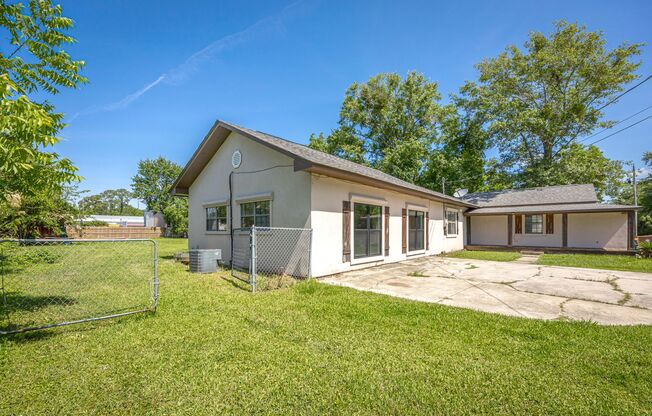 Charming 4-Bedroom, 2-Bath Home in a Prime Location