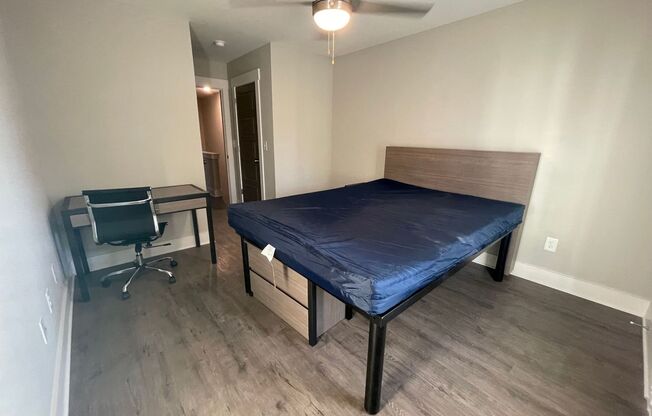 4 beds, 4.5 baths, 1,600 sqft, $1,040, Unit 605 Bulldog Court - A