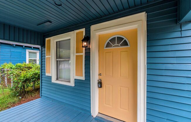 Updated 1 Bed/1 Bath Cottage in Harrisburg Neighborhood - Close to Downtown and Medical District