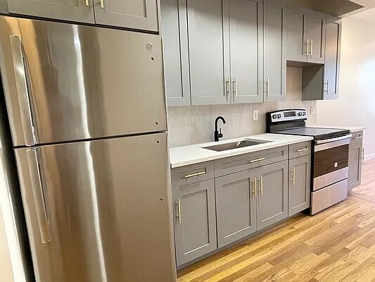 30 LEFFERTS AVE