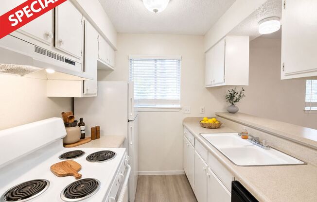Studio, 1 bath, 400 sqft, $1,109, Unit WWK-302
