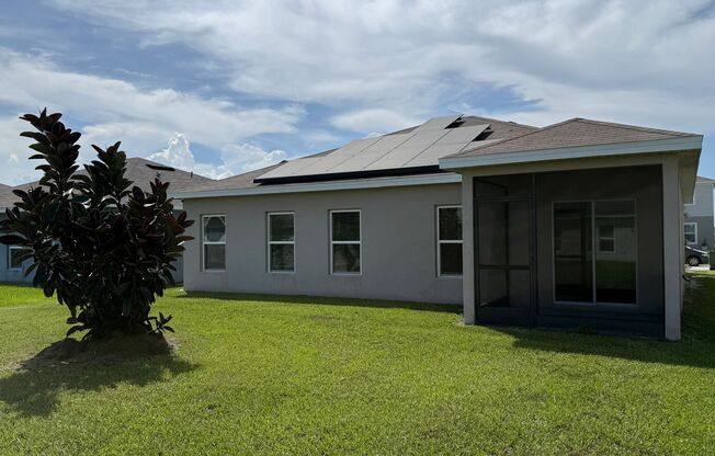 Charming 3-Bedroom Home with Solar – Modern Comfort in Lucerne Park, Winter Haven!